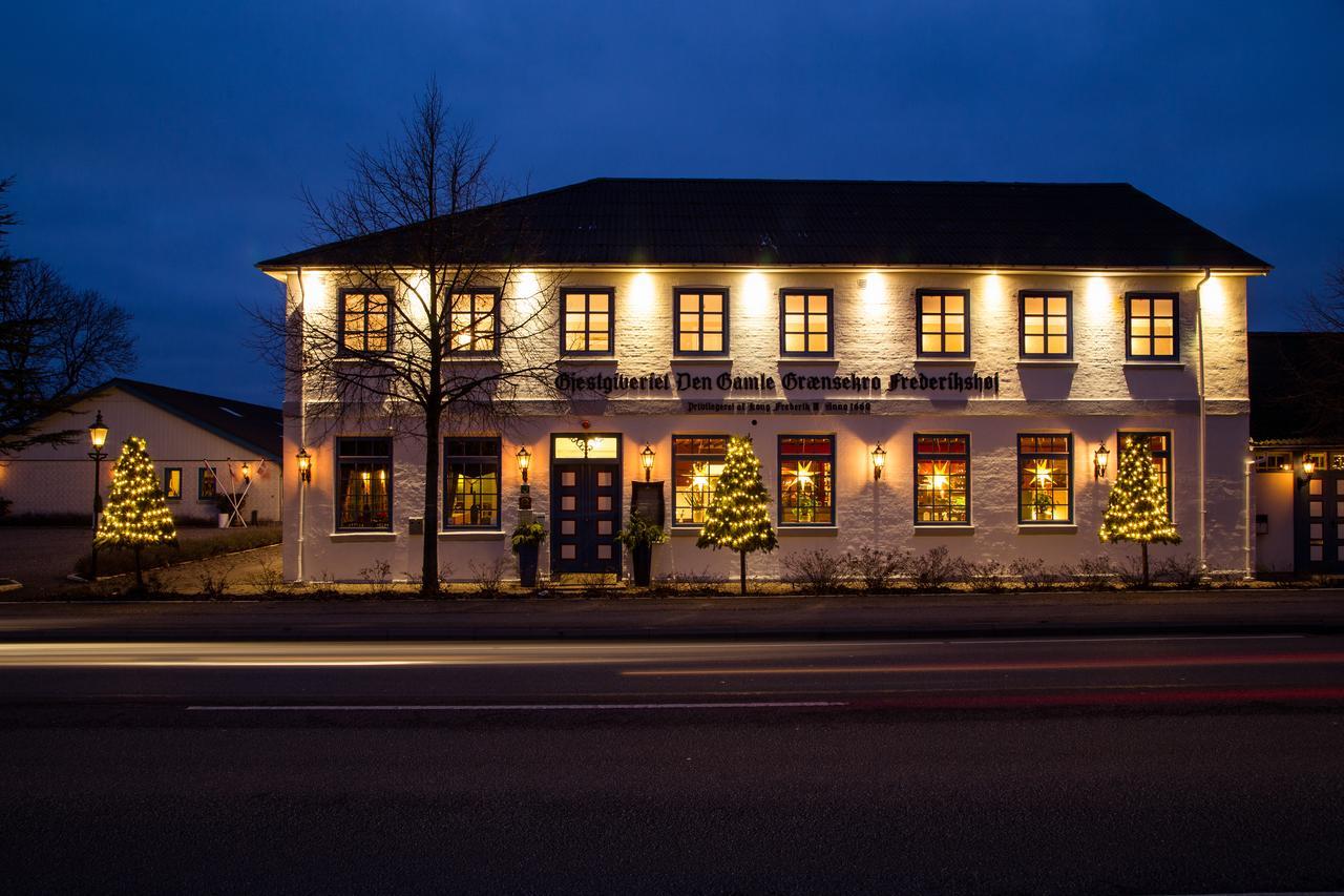 Den Gamle Graensekro Inn Christiansfeld Esterno foto